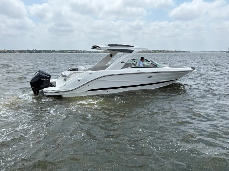 Slide: The Image of Sea Ray SLX 310 Outboard 2026 - 7