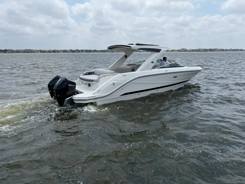 Slide: The Image of Sea Ray SLX 310 Outboard 2026 - 8
