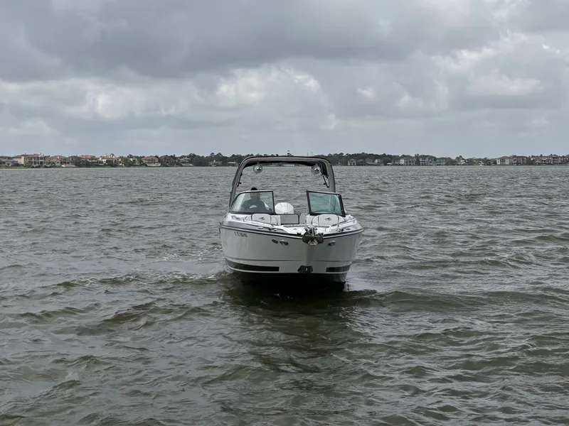 Slide: The Image of Monterey 305 SS 2019 - 6