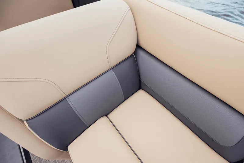 Slide: The Image of Harris 230 Cruiser 2025 - 25