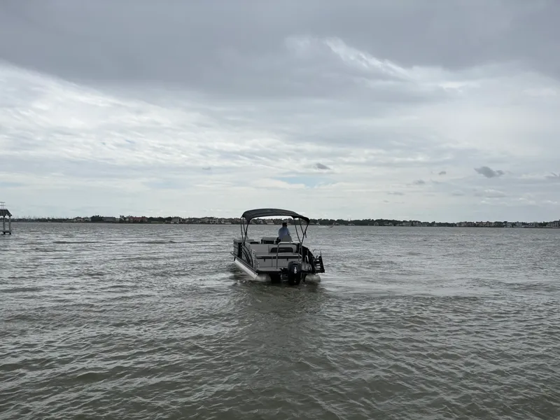Slide: The Image of Harris 230 Cruiser 2025 - 15
