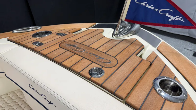 Slide: The Image of Chris-Craft LAUNCH 25 2020 - 106