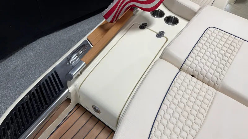 Slide: The Image of Chris-Craft LAUNCH 25 2020 - 20