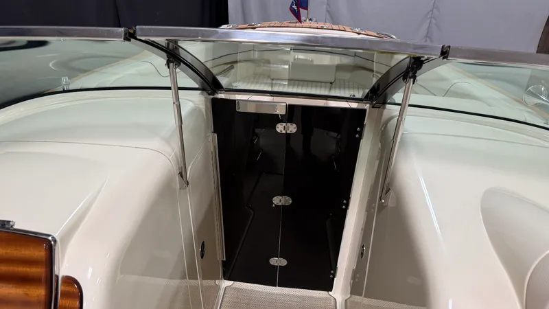 Slide: The Image of Chris-Craft LAUNCH 25 2020 - 84