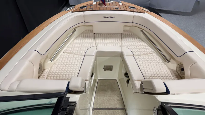 Slide: The Image of Chris-Craft LAUNCH 25 2020 - 85