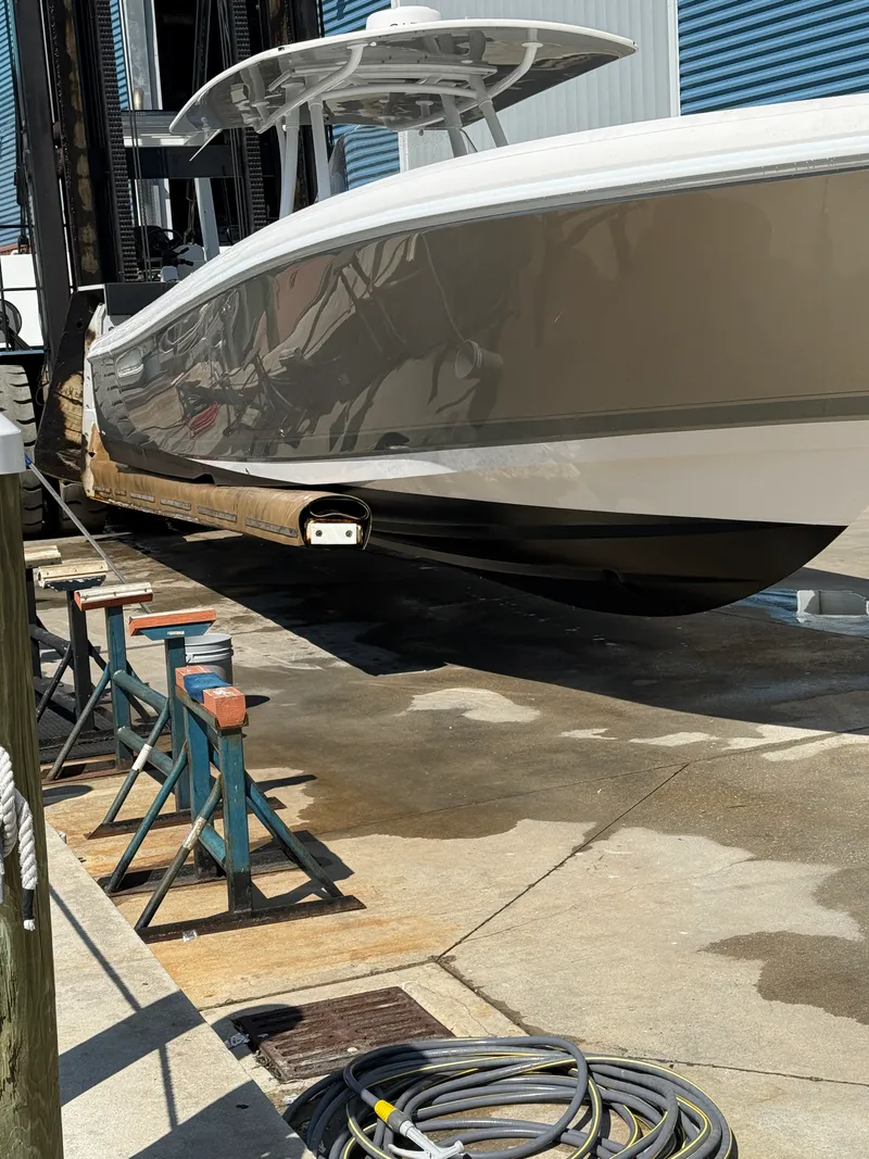 Slide: The Image of Intrepid 375 CC 2018 - 12