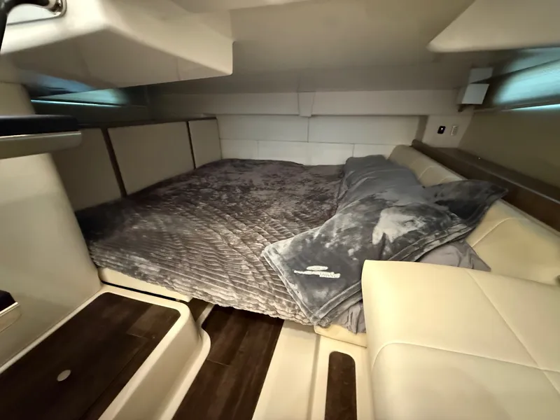 Slide: The Image of Regal 36 XO 2022 - 62