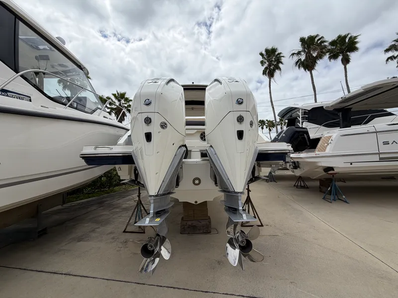 Slide: The Image of Sea Ray SLX 310 Outboard 2026 - 3