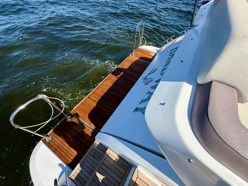 Slide: The Image of Azimut 55S 2015 - 14