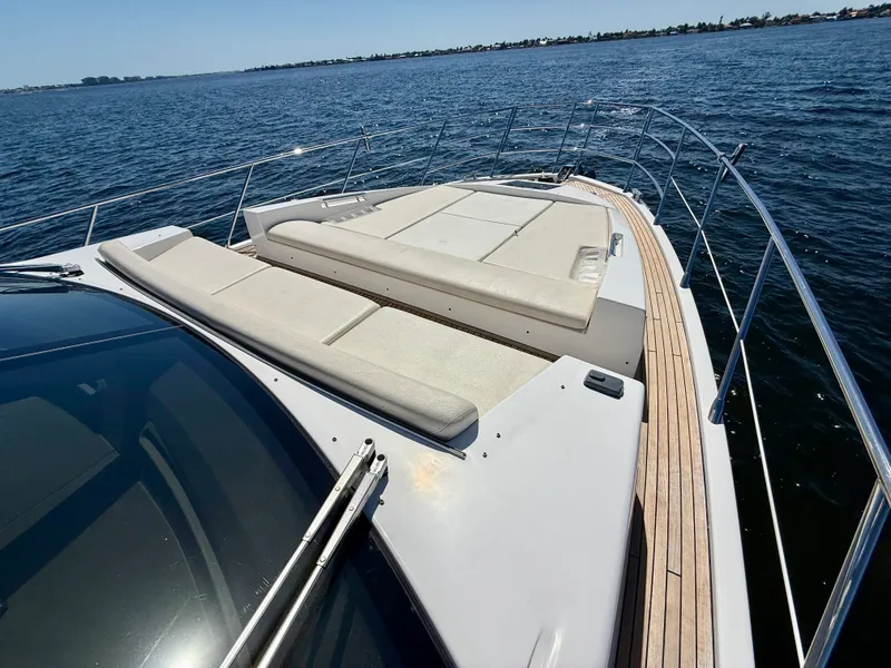 Slide: The Image of Azimut 55S 2015 - 39