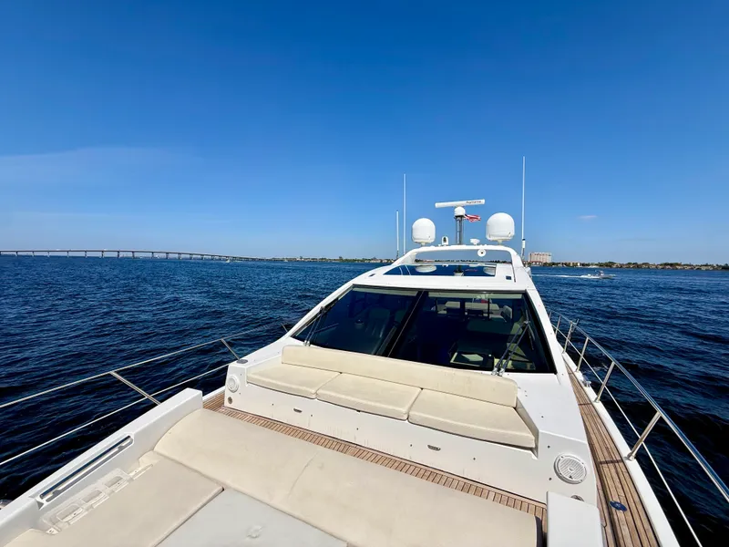 Slide: The Image of Azimut 55S 2015 - 42