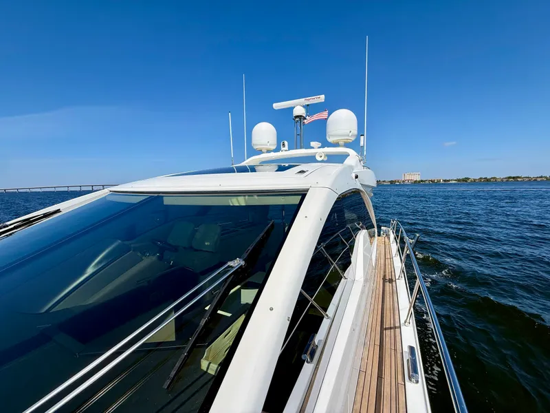 Slide: The Image of Azimut 55S 2015 - 43