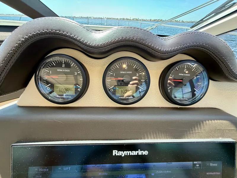 Slide: The Image of Azimut 55S 2015 - 58