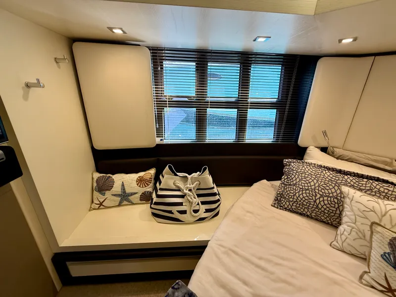 Slide: The Image of Azimut 55S 2015 - 74