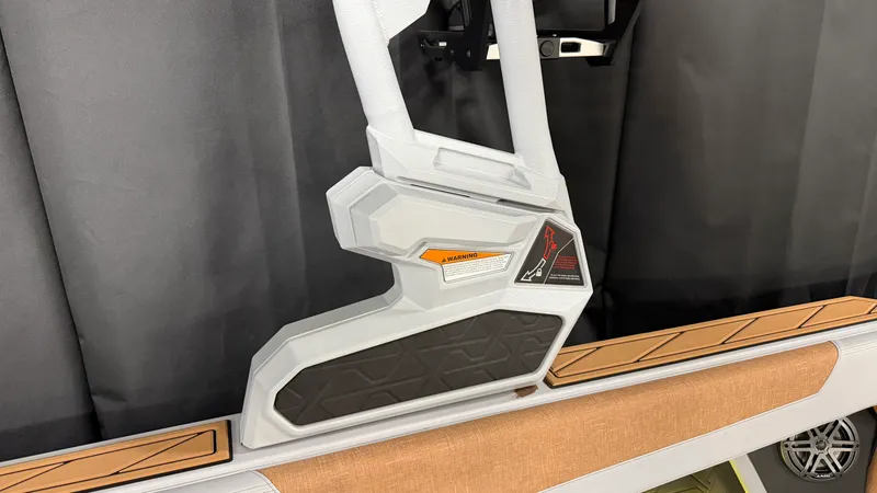 Slide: The Image of Nautique Super Air Nautique GS22 2026 - 99