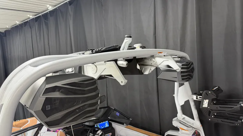Slide: The Image of Nautique Super Air Nautique GS22 2026 - 101