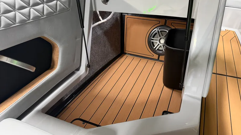 Slide: The Image of Nautique Super Air Nautique GS22 2026 - 58