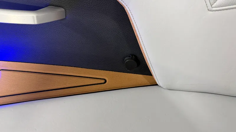 Slide: The Image of Nautique Super Air Nautique GS22 2026 - 93