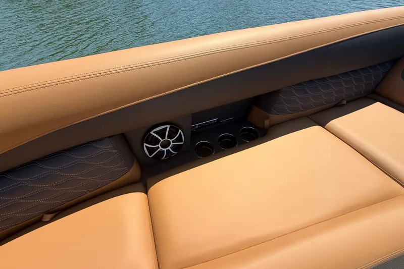 Slide: The Image of Harris SUNLINER 250 SPORT 2026 - 27