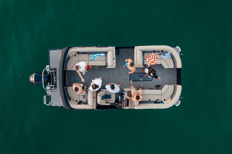 Slide: The Image of Harris 230 Cruiser 2025 - 61