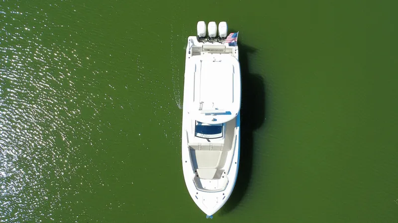 Slide: The Image of Boston Whaler 350 Realm 2019 - 38