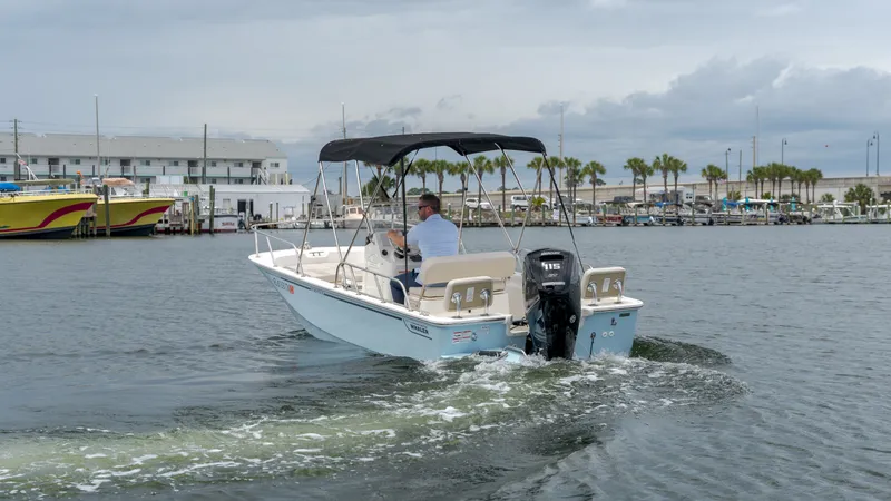 Slide: The Image of Boston Whaler 170 Montauk 2025 - 7