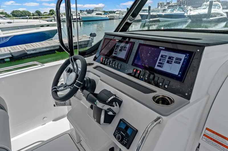 Slide: The Image of Cruisers 38 VTR 2026 - 16