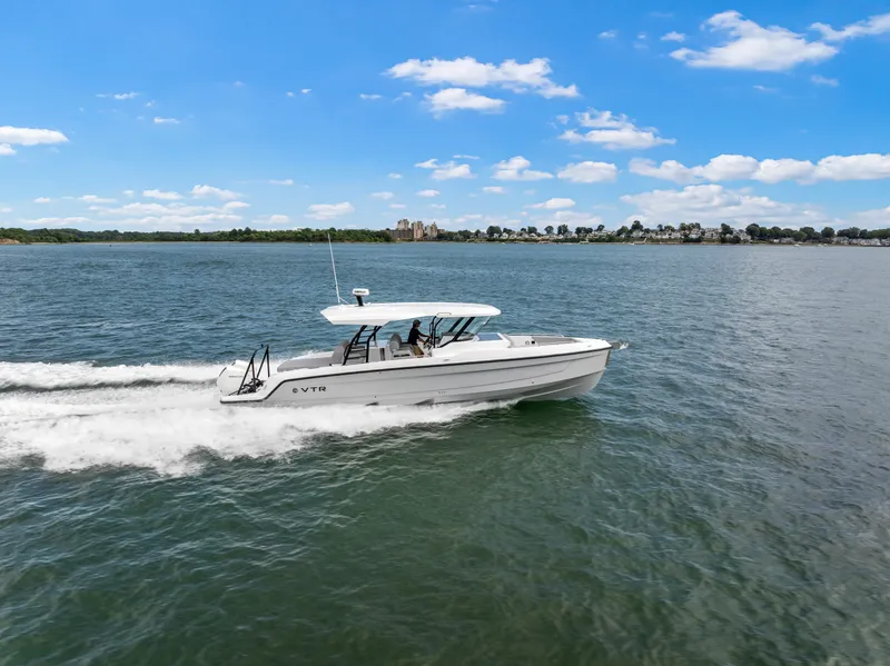 Slide: The Image of Cruisers 38 VTR 2026 - 0