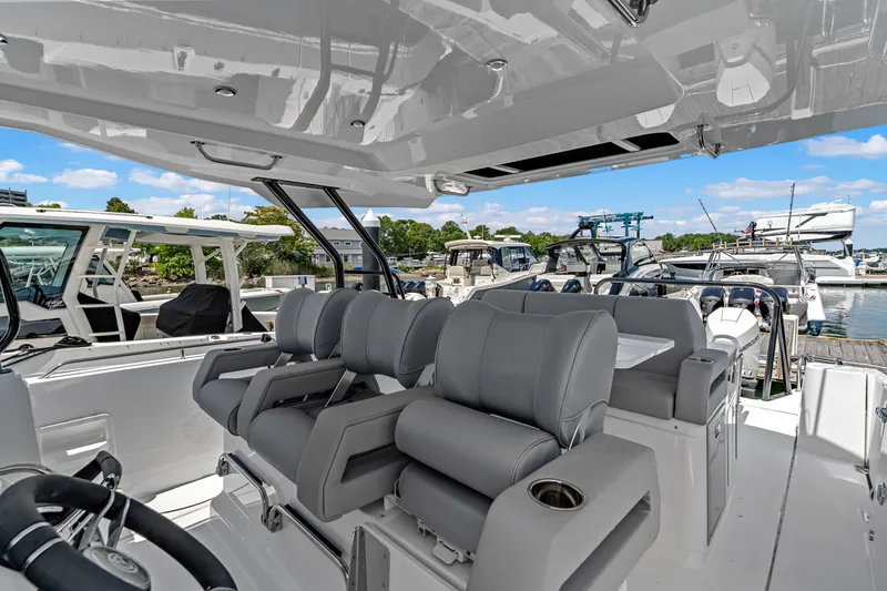 Slide: The Image of Cruisers 38 VTR 2026 - 13