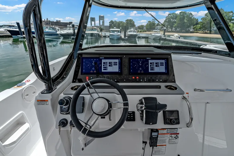 Slide: The Image of Cruisers 38 VTR 2026 - 18