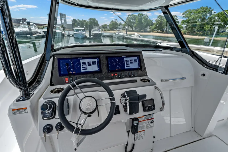 Slide: The Image of Cruisers 38 VTR 2026 - 17