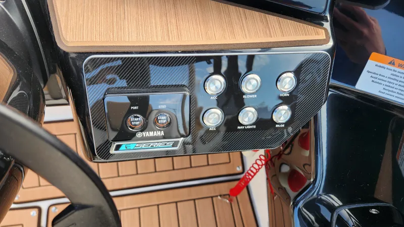Slide: The Image of Yamaha 222 SD 2023 - 26