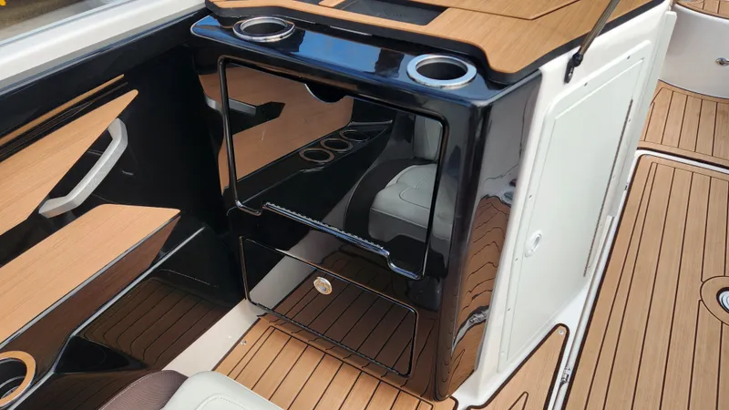 Slide: The Image of Yamaha 222 SD 2023 - 30