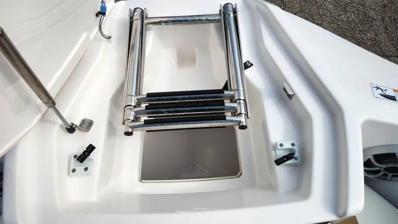 Slide: The Image of Yamaha 222 SD 2023 - 42