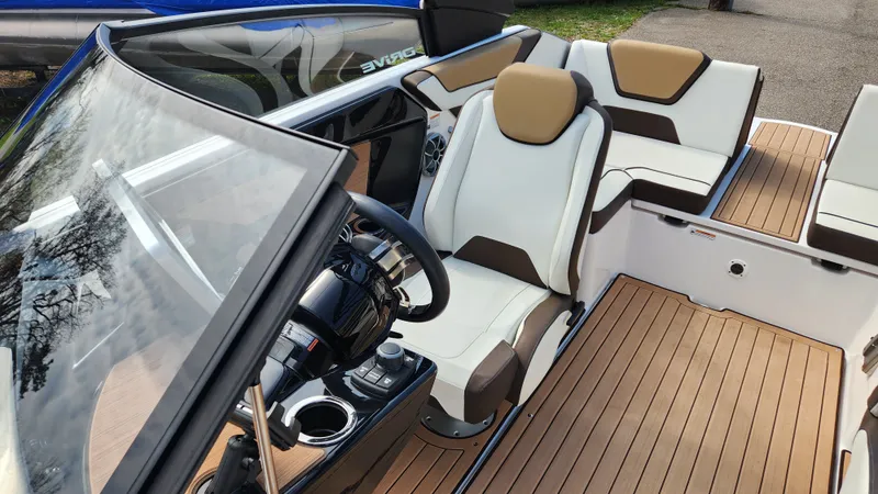 Slide: The Image of Yamaha 222 SD 2023 - 48