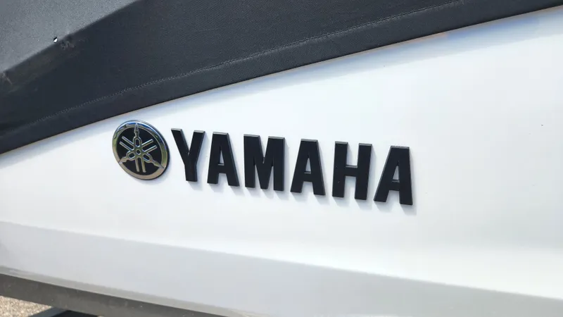 Slide: The Image of Yamaha 222 SD 2023 - 9
