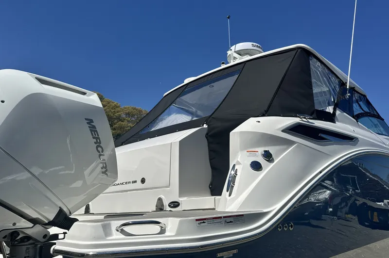 Slide: The Image of Sea Ray Sundancer 320 Outboard 2026 - 6