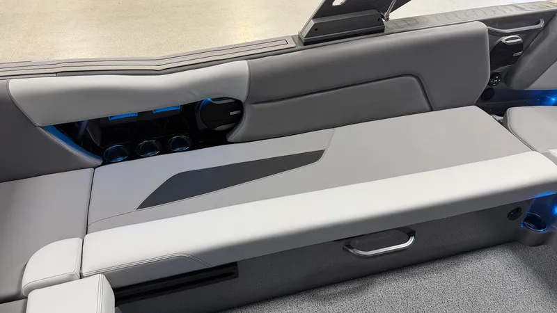 Slide: The Image of Mastercraft NXT24 2026 - 37