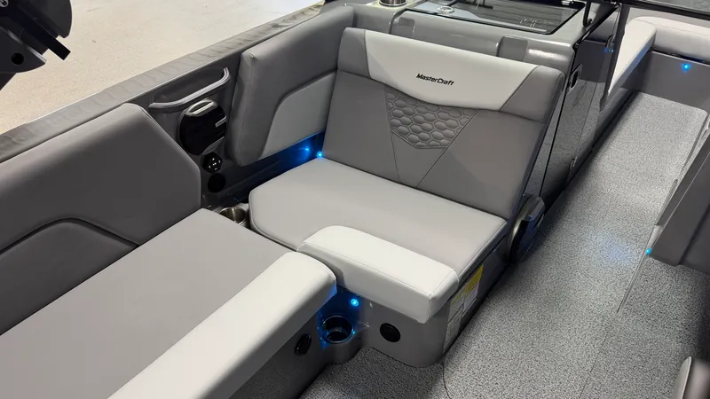 Slide: The Image of Mastercraft NXT24 2026 - 42