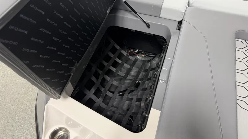 Slide: The Image of Mastercraft NXT24 2026 - 15