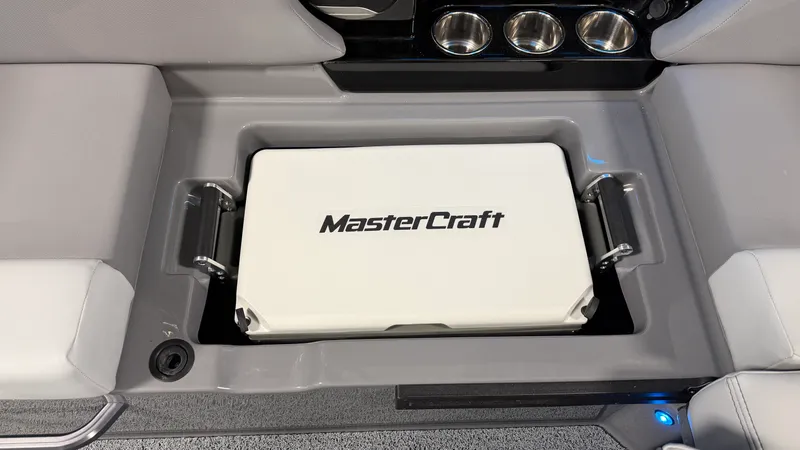 Slide: The Image of Mastercraft NXT24 2026 - 31