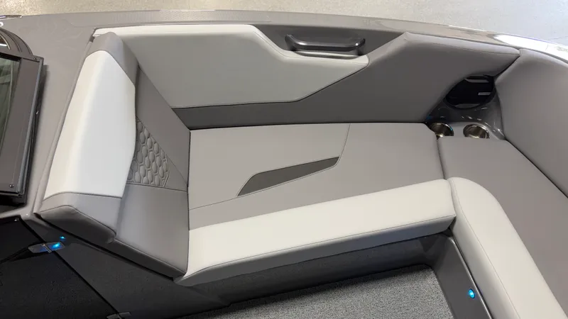 Slide: The Image of Mastercraft NXT24 2026 - 74