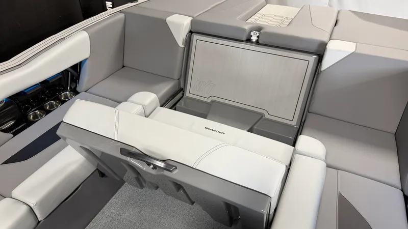 Slide: The Image of Mastercraft NXT24 2026 - 24