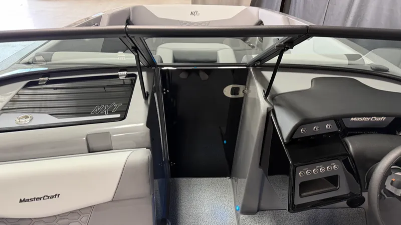 Slide: The Image of Mastercraft NXT24 2026 - 72