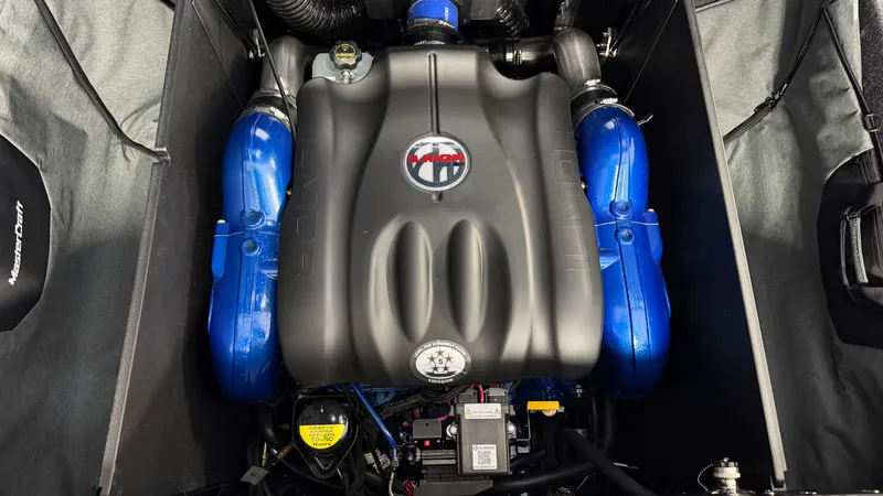 Slide: The Image of Mastercraft X24 2026 - 28