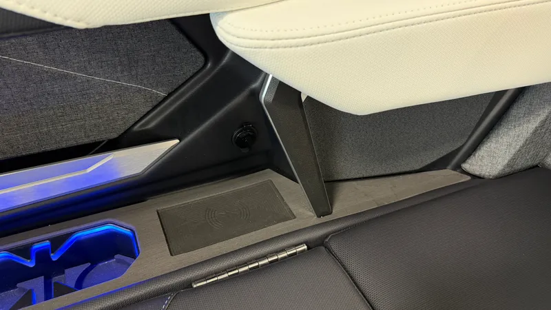 Slide: The Image of Mastercraft X24 2026 - 39