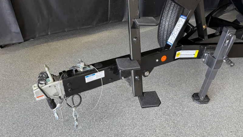 Slide: The Image of Mastercraft X24 2026 - 101