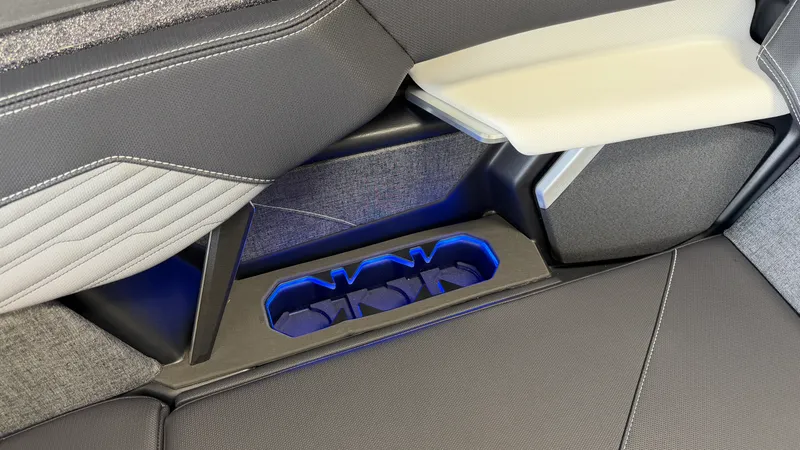 Slide: The Image of Mastercraft X24 2026 - 80