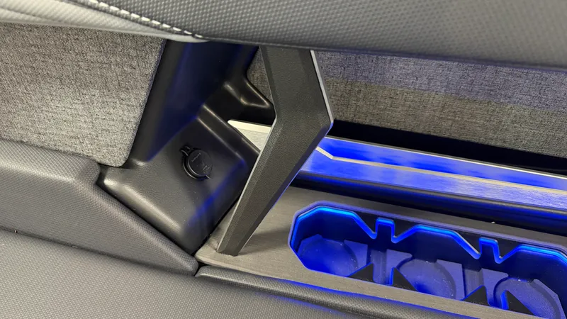 Slide: The Image of Mastercraft X24 2026 - 37