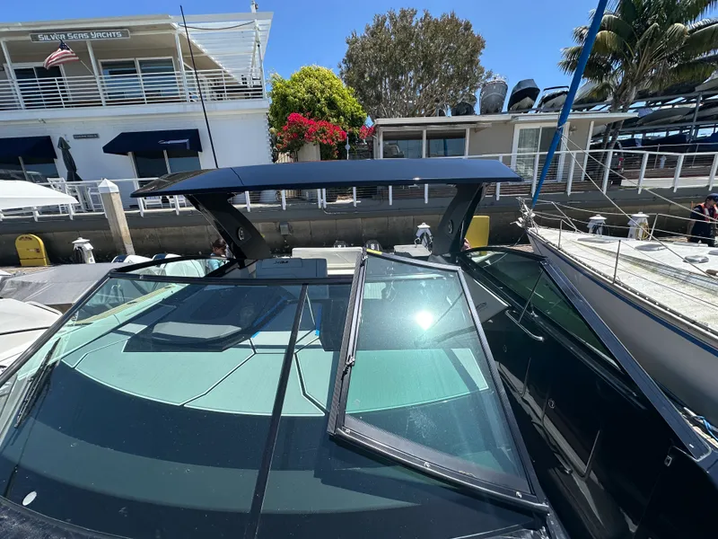 Slide: The Image of Cruisers 34 GLS OB 2023 - 18
